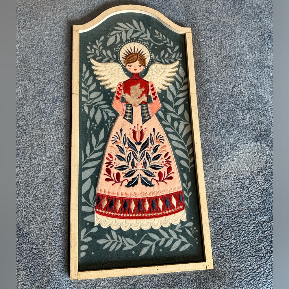 Angel decor